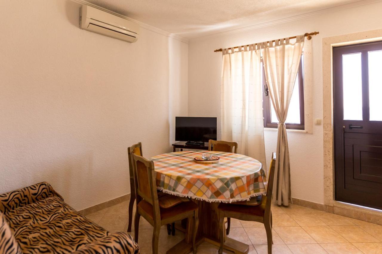 מרינה Villa Lovric מראה חיצוני תמונה